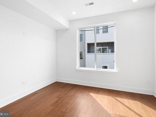 2650 Earp Street, Philadelphia PA 19146