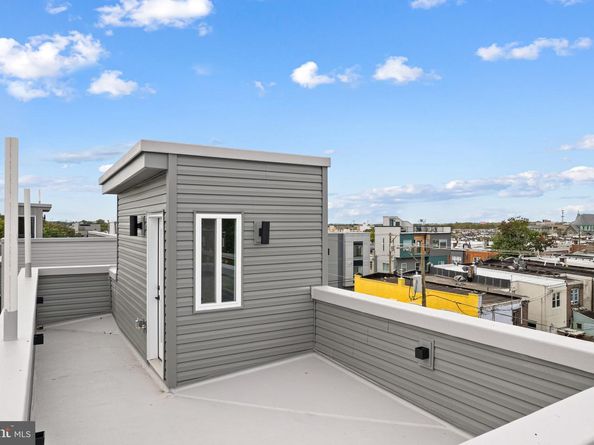 2650 Earp Street, Philadelphia PA 19146