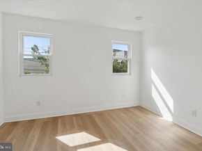 2707 W Thompson Street, Philadelphia PA 19121