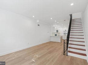 2707 W Thompson Street, Philadelphia PA 19121