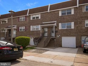 522 Parrish Street, Philadelphia PA 19123