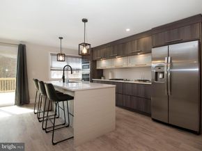 522 Parrish Street, Philadelphia PA 19123