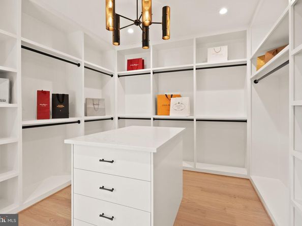 3108 6TH Street N, Arlington VA 22201