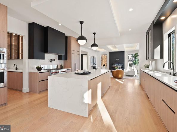 3108 6TH Street N, Arlington VA 22201