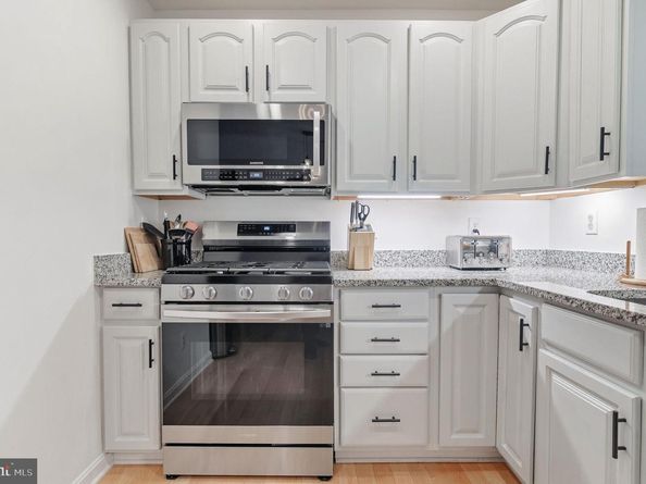 7014 Oak Ridge Road, Falls Church VA 22042