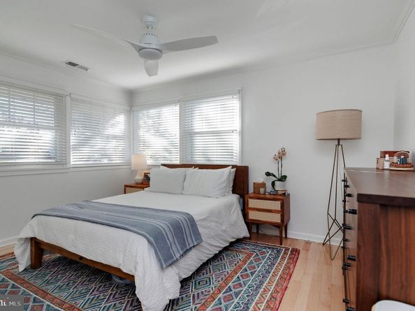 7014 Oak Ridge Road, Falls Church VA 22042