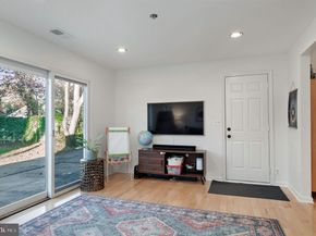 7014 Oak Ridge Road, Falls Church VA 22042