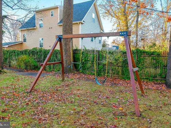 7014 Oak Ridge Road, Falls Church VA 22042