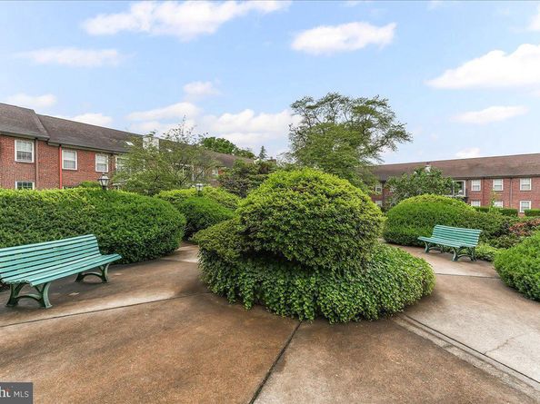 922 W Montgomery Avenue B2, Bryn Mawr PA 19010