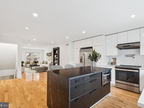 436 Brown Street, Philadelphia PA 19123