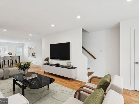 436 Brown Street, Philadelphia PA 19123