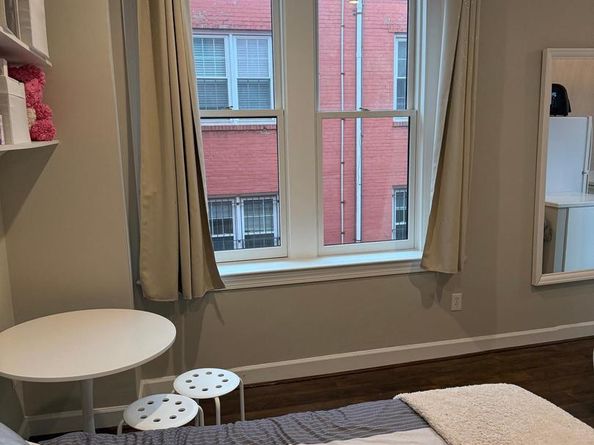 333 2nd Street NE 305, Washington DC 20002