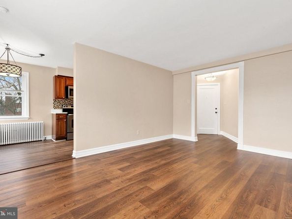 7034 Strathmore Street 308, Chevy Chase MD 20815