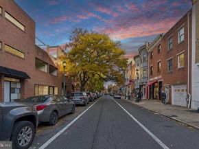 1232 South Street A, Philadelphia PA 19147