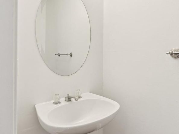 1232 South Street A, Philadelphia PA 19147