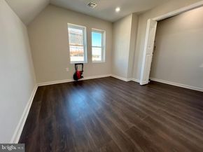 1329 W Roosevelt Boulevard, Philadelphia PA 19140