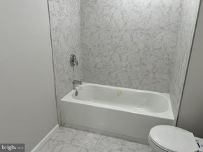 1329 W Roosevelt Boulevard, Philadelphia PA 19140