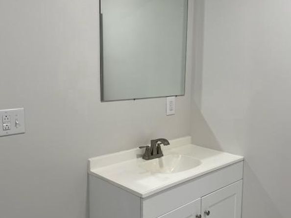 1329 W Roosevelt Boulevard, Philadelphia PA 19140