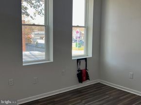 1329 W Roosevelt Boulevard, Philadelphia PA 19140