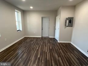 1329 W Roosevelt Boulevard, Philadelphia PA 19140