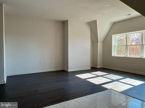 1329 W Roosevelt Boulevard, Philadelphia PA 19140