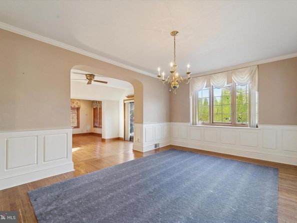 1042 Blythe Avenue, Drexel Hill PA 19026