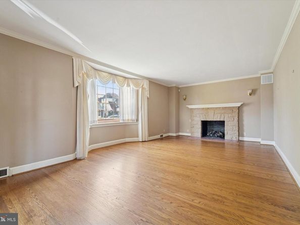 1042 Blythe Avenue, Drexel Hill PA 19026