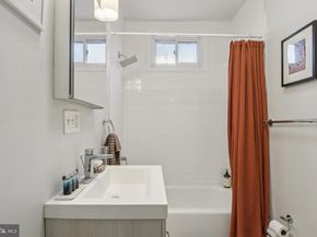 812 S Saint Bernard Street, Philadelphia PA 19143