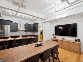 102 Church Street 101 (110), Philadelphia PA 19106