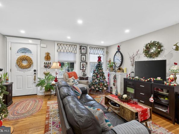 7704 Ardleigh Street, Philadelphia PA 19118