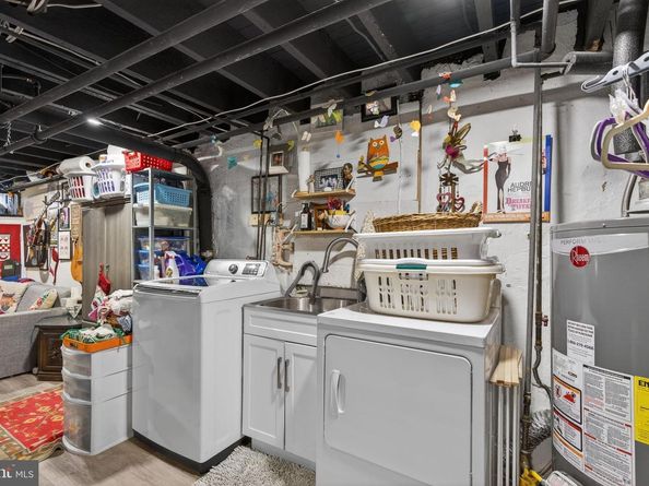 7704 Ardleigh Street, Philadelphia PA 19118