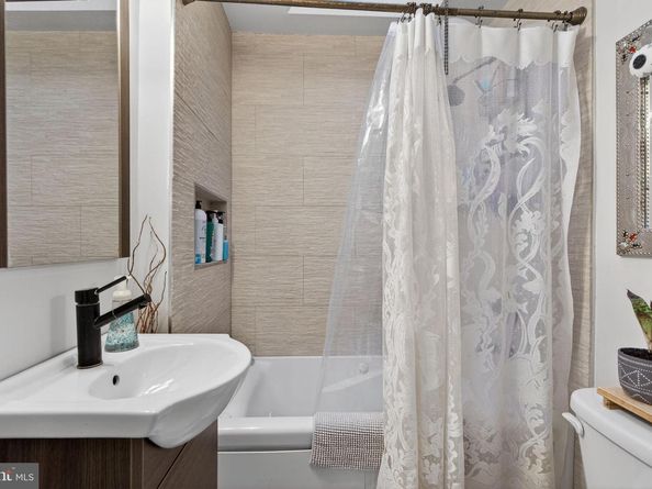 7704 Ardleigh Street, Philadelphia PA 19118