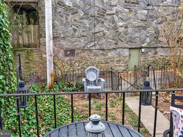 7704 Ardleigh Street, Philadelphia PA 19118