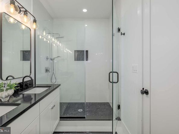 428 Manor Place NW 2, Washington DC 20010