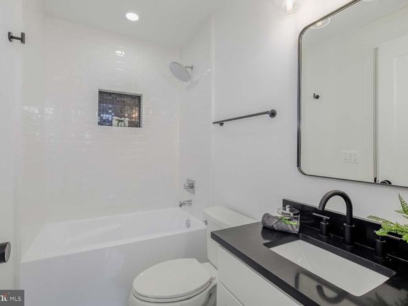 428 Manor Place NW 2, Washington DC 20010