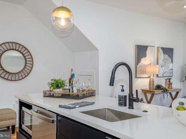 428 Manor Place NW 2, Washington DC 20010