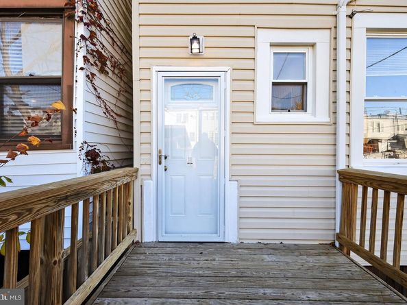 909 Decatur Street NW, Washington DC 20011