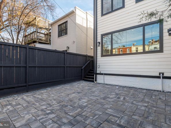 1509 Caroline Street NW, Washington DC 20009