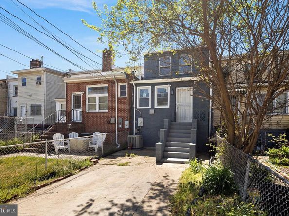 3418 Baker Street NE, Washington DC 20019