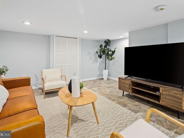 3418 Baker Street NE, Washington DC 20019