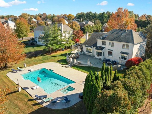 67 Lenape Road, Richboro PA 18954