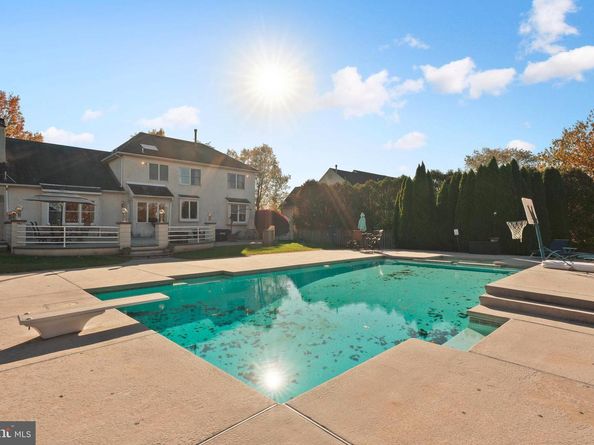 67 Lenape Road, Richboro PA 18954