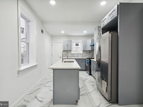 2819 W Montgomery Avenue, Philadelphia PA 19121