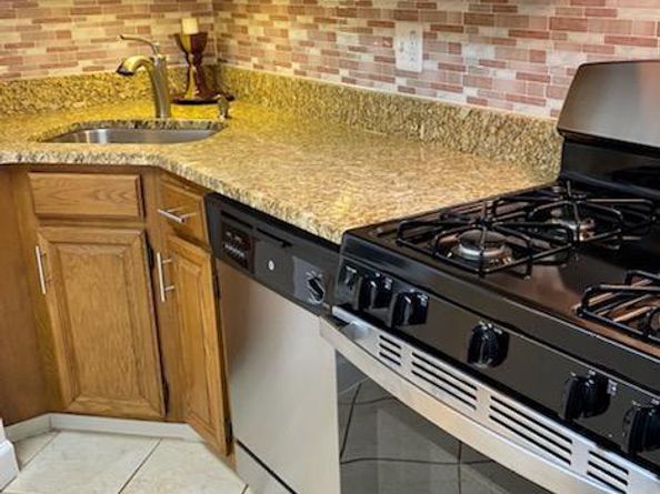 1532 Northgate Square 12A, Reston VA 20190