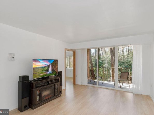 1532 Northgate Square 12A, Reston VA 20190