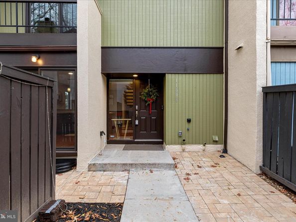 11608 Newbridge Court, Reston VA 20191