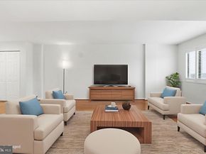 5340 Holmes Run Parkway 904, Alexandria VA 22304