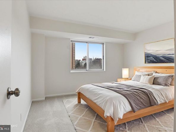 5340 Holmes Run Parkway 904, Alexandria VA 22304