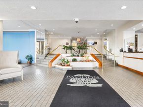 5340 Holmes Run Parkway 904, Alexandria VA 22304