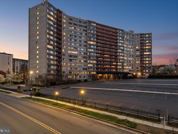 5340 Holmes Run Parkway 904, Alexandria VA 22304